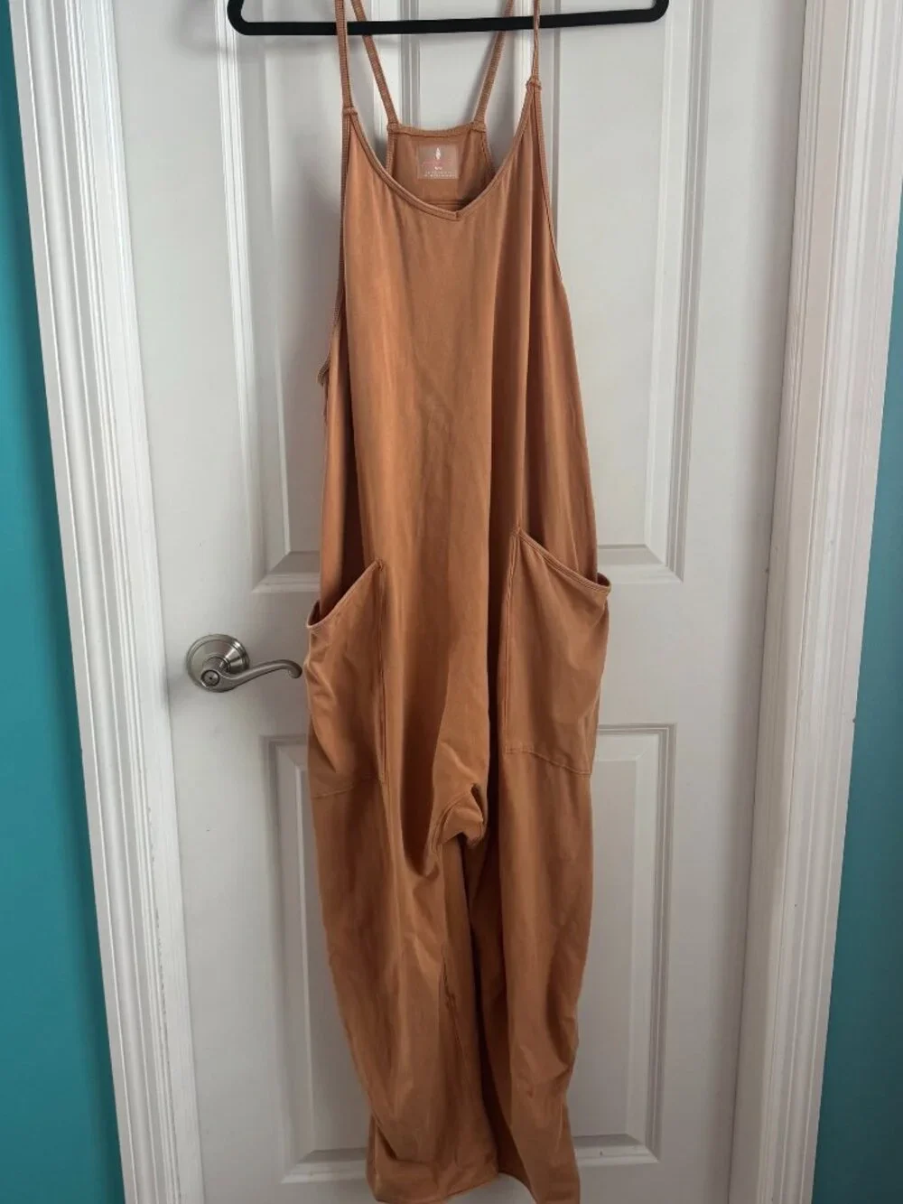Free people movement Hot Shot Onsie in Toasted Coconut Size M - Picture 1 of 4